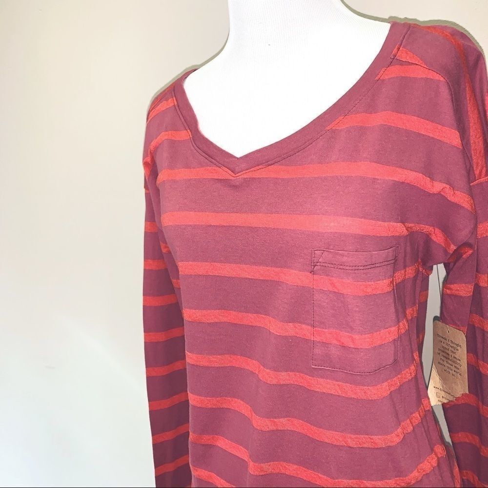 Threads 4 Thought top NWT - Picture 3 of 7